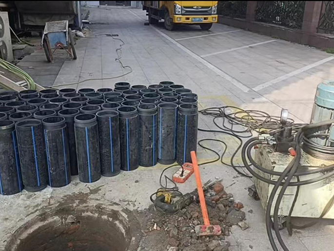 葫芦岛PE置换管厂家 DN315置换管 非开挖管短管置换